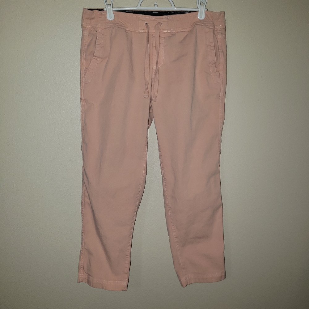 The North Face Women's Cargo Capri Pants